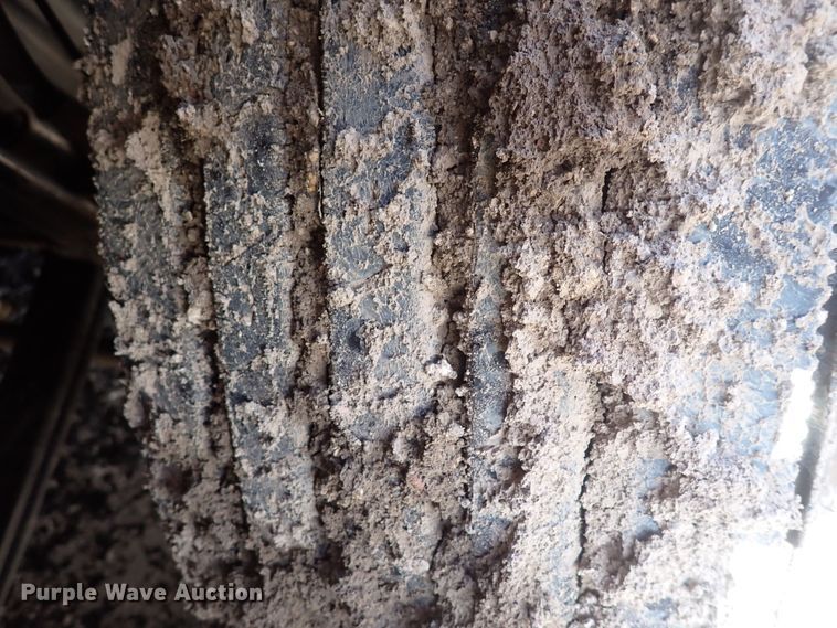 image for item DI1978 2016 Freightliner Cascadia  semi truck