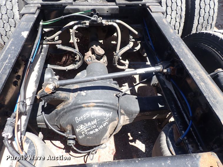 image for item DI1986 2016 Freightliner Cascadia  semi truck