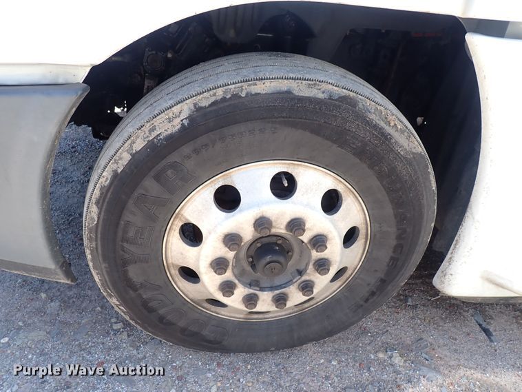 image for item DI1986 2016 Freightliner Cascadia  semi truck