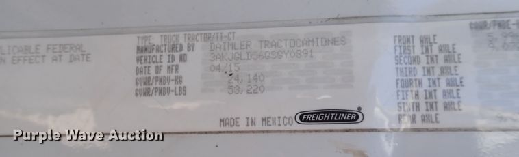 image for item DI1986 2016 Freightliner Cascadia  semi truck
