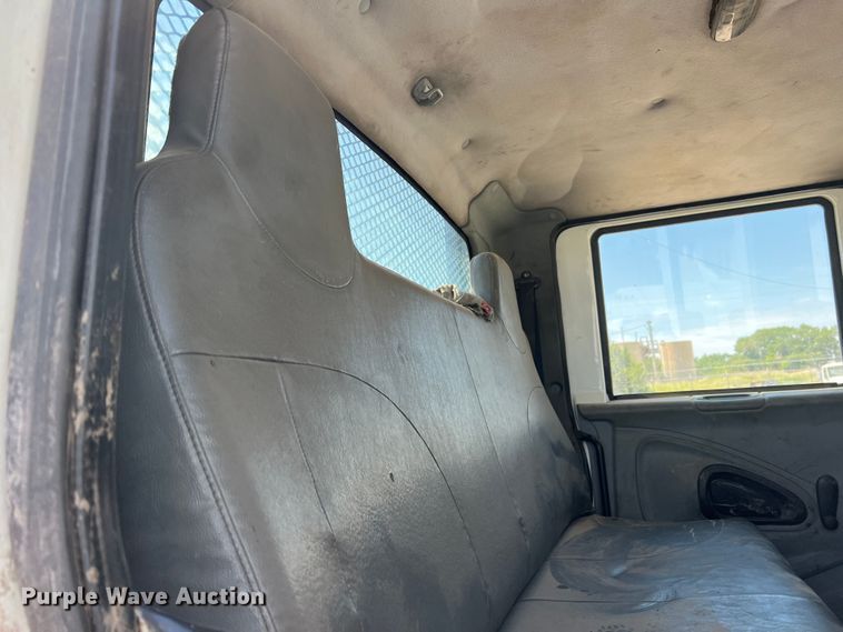 image for item DJ7742 2007 International 4300 SBA  flatbed truck