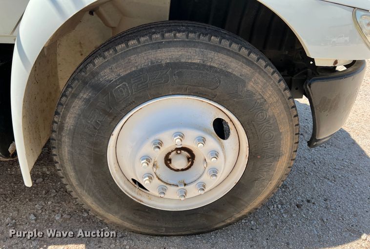 image for item DJ7742 2007 International 4300 SBA  flatbed truck