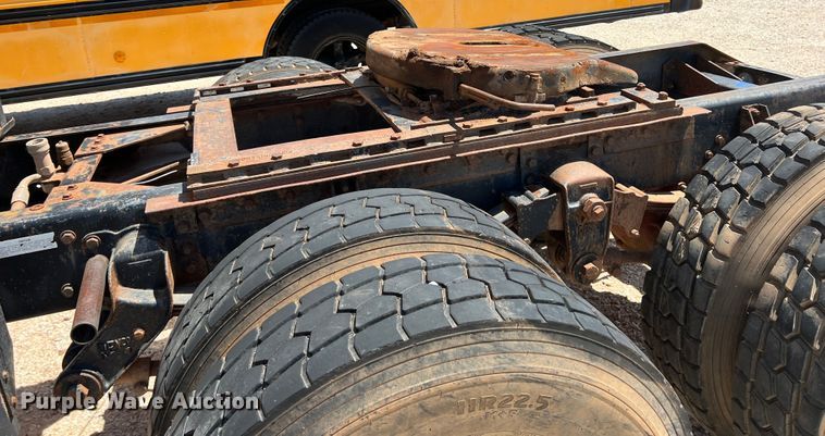 image for item DJ7743 1988 Kenworth  semi truck