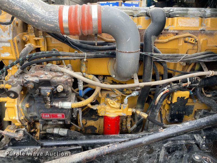 image for item DK6442 2001 Kenworth W900  semi truck