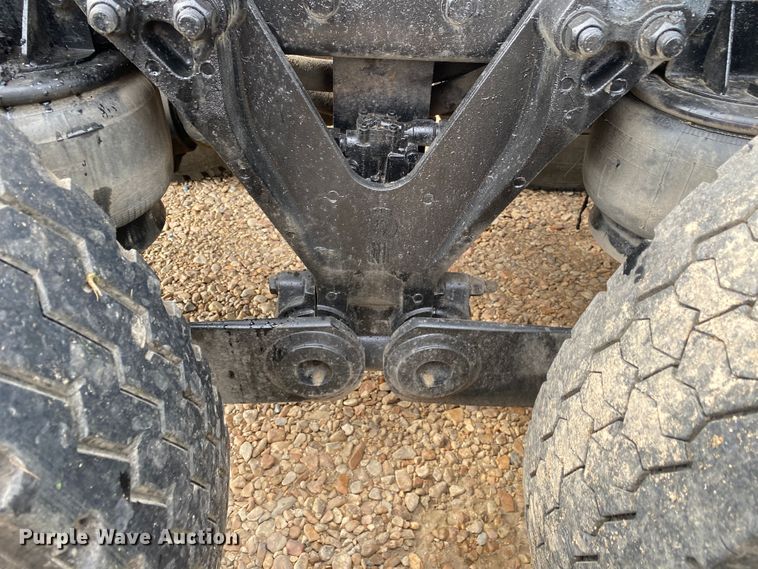 image for item DK6442 2001 Kenworth W900  semi truck