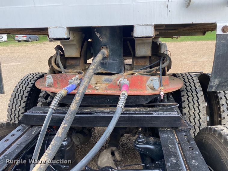 image for item DK6444 2002 Materials Inc.  end dump trailer