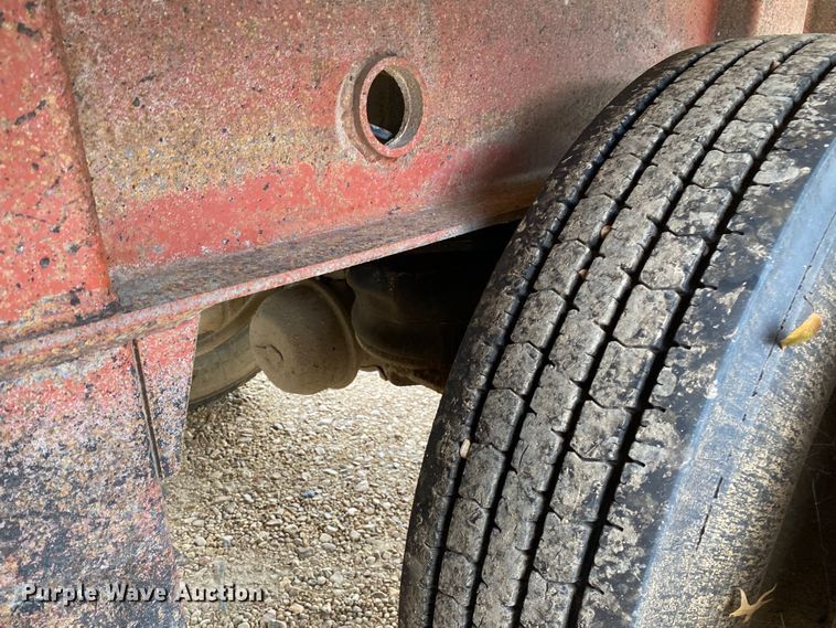 image for item DK6444 2002 Materials Inc.  end dump trailer