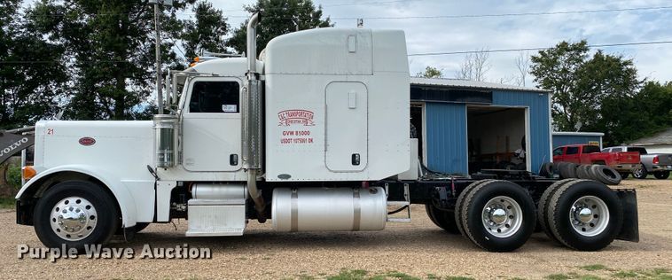image for item DK6445 2006 Peterbilt 379  semi truck