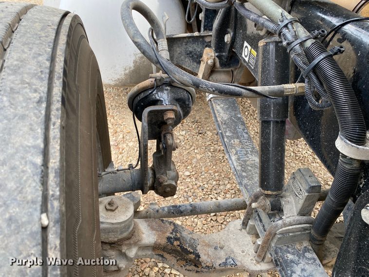 image for item DK6445 2006 Peterbilt 379  semi truck