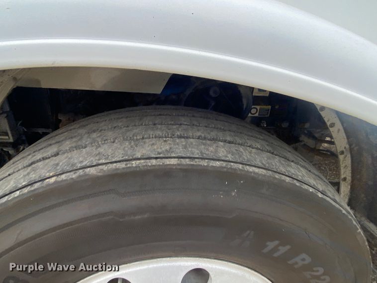 image for item DK6445 2006 Peterbilt 379  semi truck