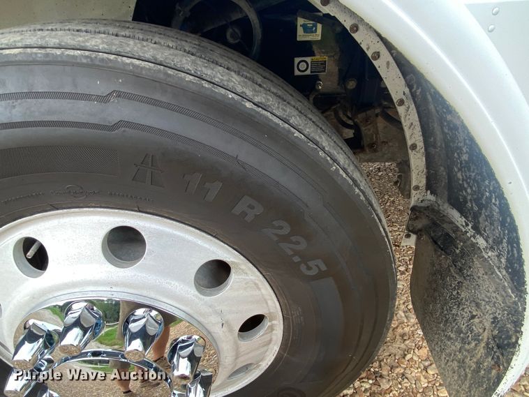 image for item DK6445 2006 Peterbilt 379  semi truck