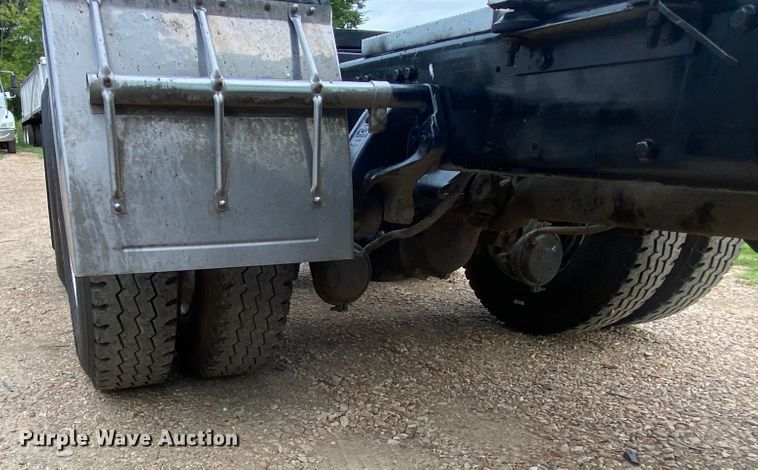 image for item DK6445 2006 Peterbilt 379  semi truck