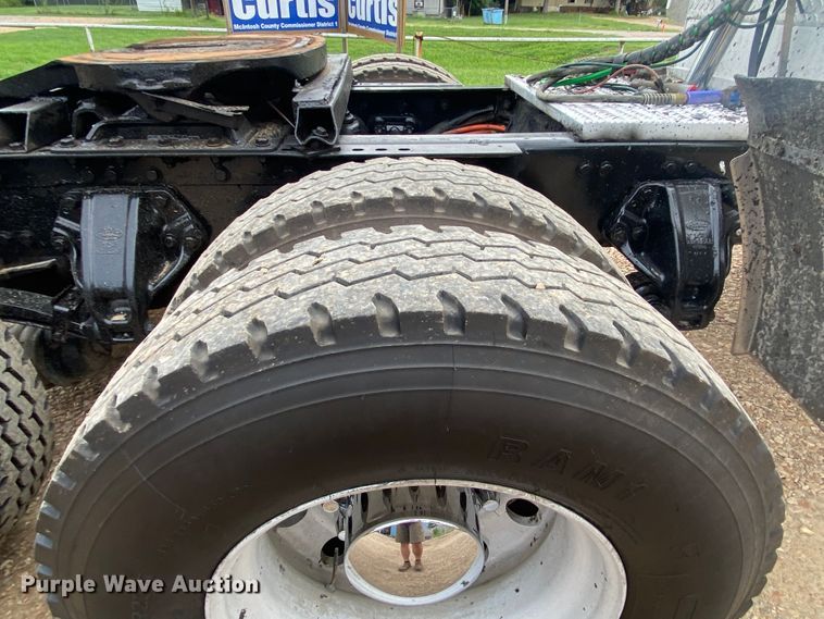 image for item DK6445 2006 Peterbilt 379  semi truck