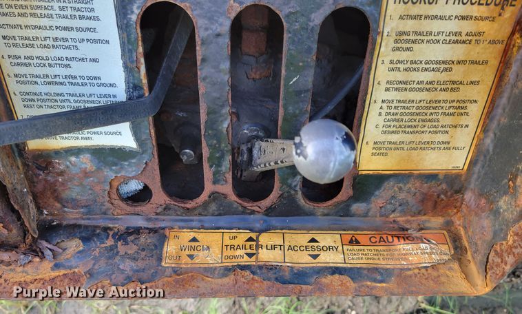 image for item DM7982 2008 Landoll Hauloll 825B  lowboy equipment trailer