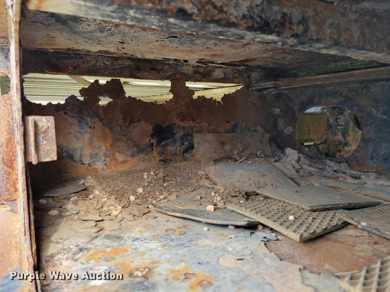 image for item DM7982 2008 Landoll Hauloll 825B  lowboy equipment trailer