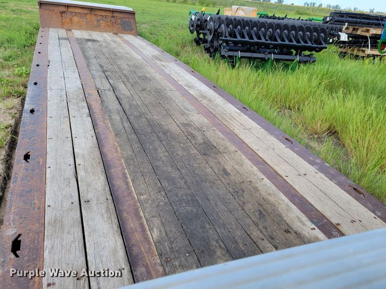 image for item DM7982 2008 Landoll Hauloll 825B  lowboy equipment trailer