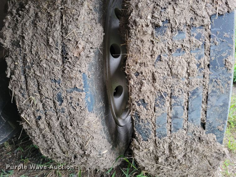 image for item DM7982 2008 Landoll Hauloll 825B  lowboy equipment trailer