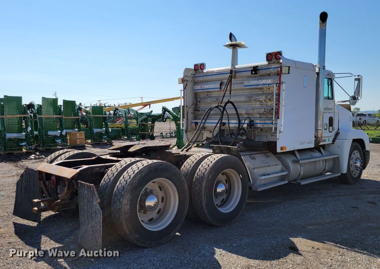 image for item DM7983 1997 Freightliner FLC120  semi truck