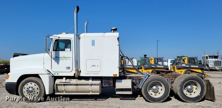 image for item DM7983 1997 Freightliner FLC120  semi truck