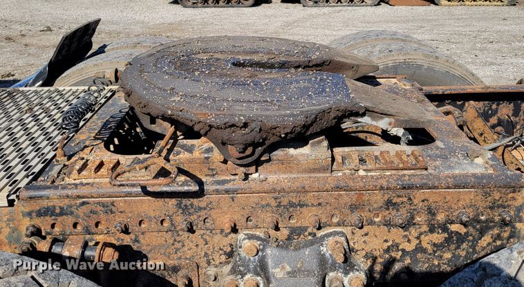 image for item DM7983 1997 Freightliner FLC120  semi truck