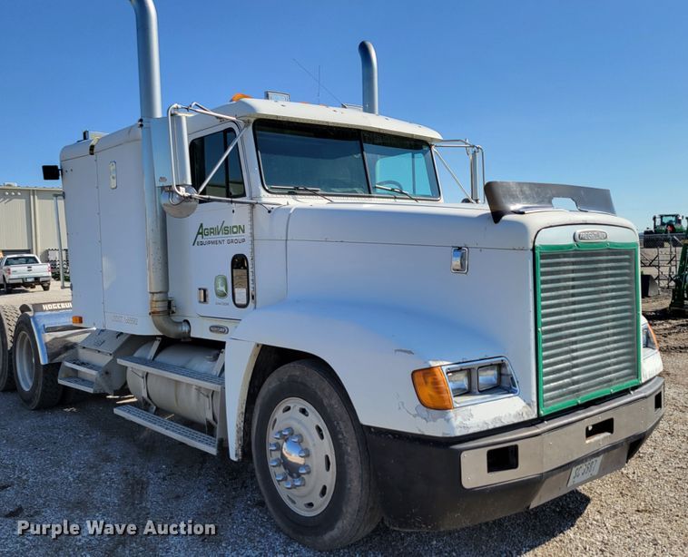 image for item DM7983 1997 Freightliner FLC120  semi truck