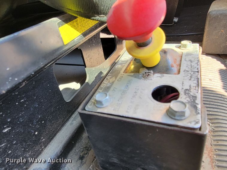 image for item DM7983 1997 Freightliner FLC120  semi truck