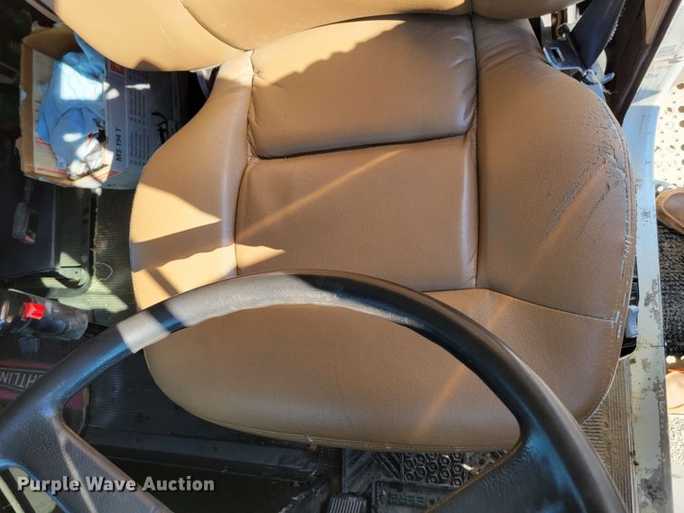 image for item DM7983 1997 Freightliner FLC120  semi truck