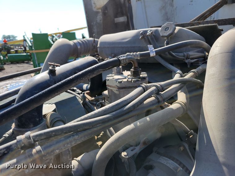 image for item DM7983 1997 Freightliner FLC120  semi truck