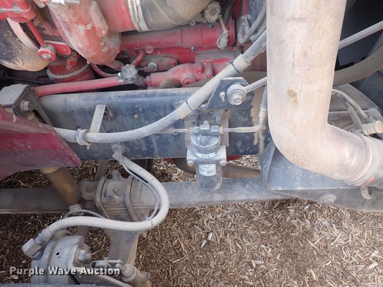 image for item DN0481 2005 International 9400i  semi truck