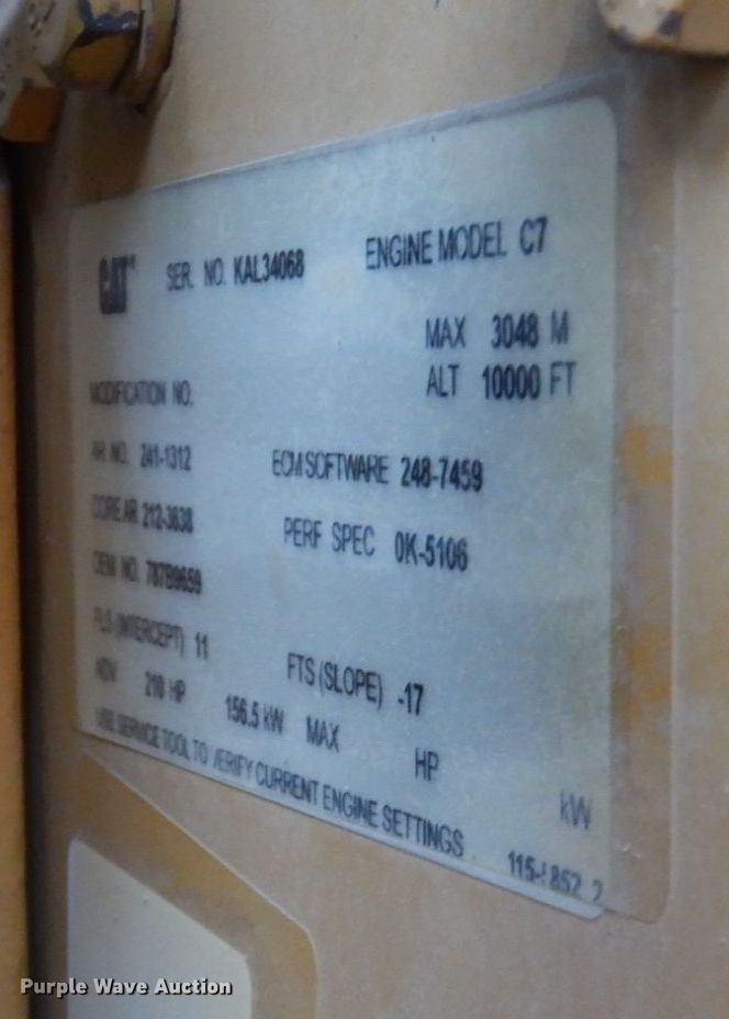 image for item DO1571 2004 Ford F750 Super Duty  digger derrick truck