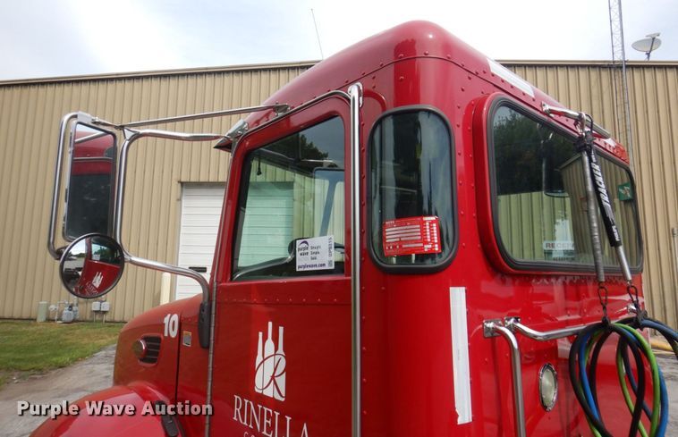 image for item DP0315 2013 Peterbilt 337  semi truck