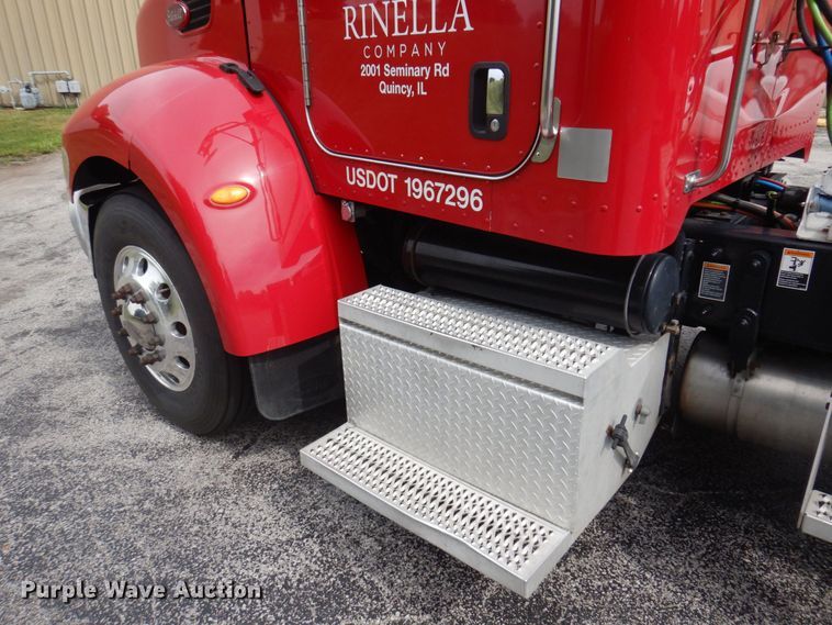 image for item DP0315 2013 Peterbilt 337  semi truck