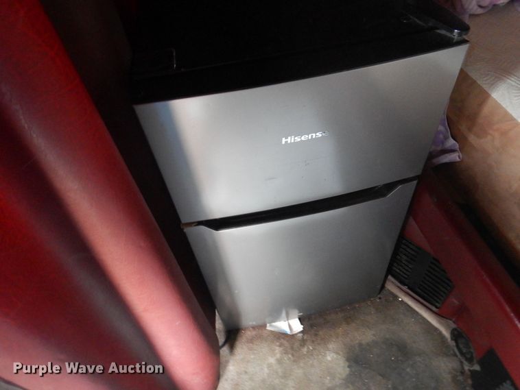 image for item DP0316 2005 Peterbilt 387  semi truck