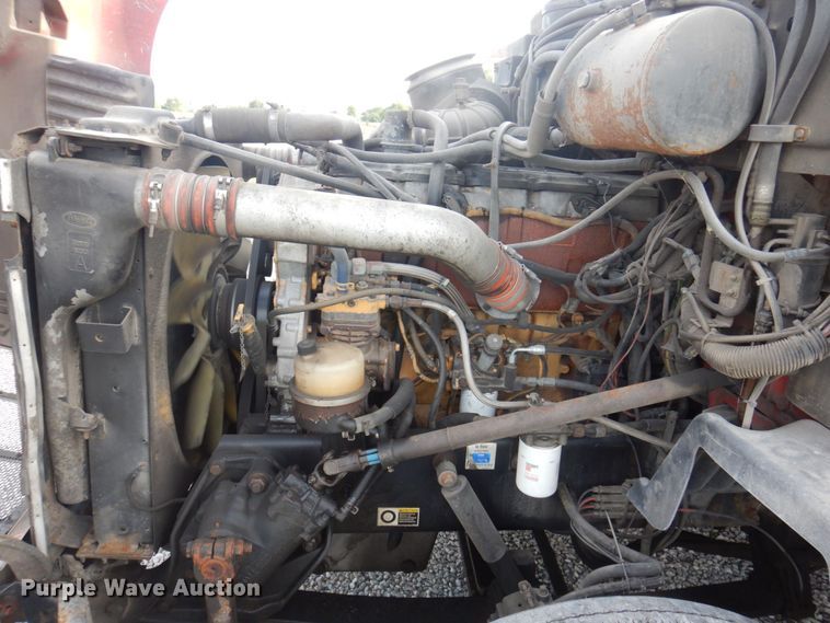 image for item DP0316 2005 Peterbilt 387  semi truck