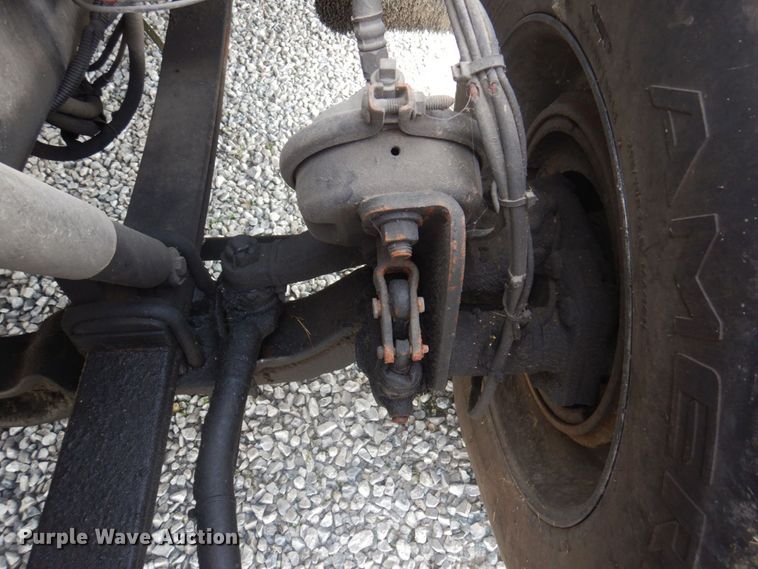 image for item DP0316 2005 Peterbilt 387  semi truck