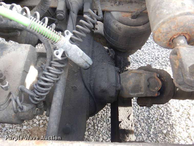 image for item DP0316 2005 Peterbilt 387  semi truck