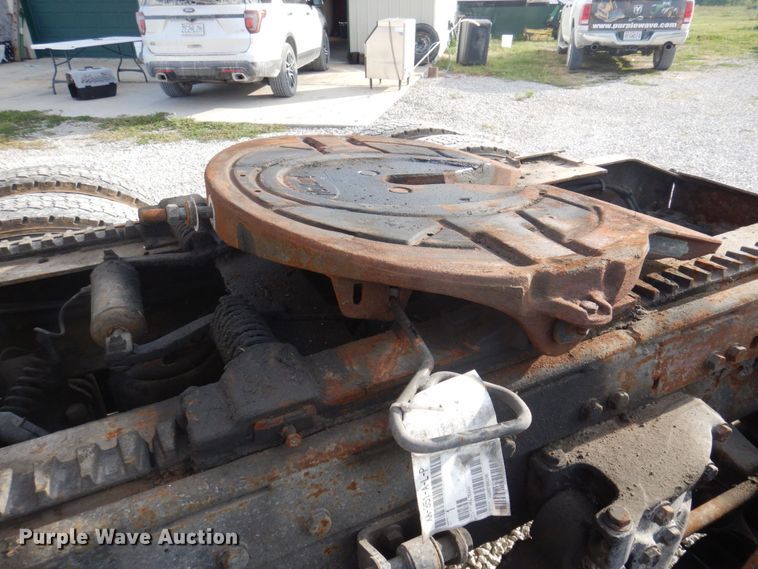 image for item DP0316 2005 Peterbilt 387  semi truck