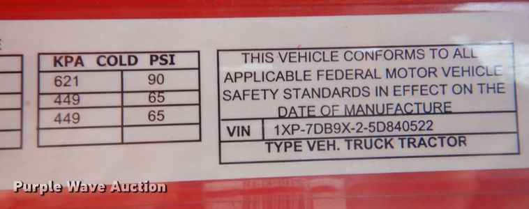 image for item DP0316 2005 Peterbilt 387  semi truck