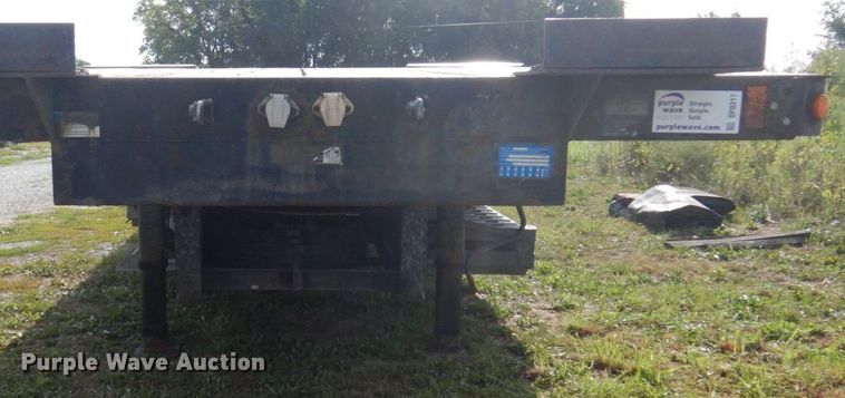 image for item DP0317 2013 Fontaine HCICD22RSA  drop deck equipment trailer