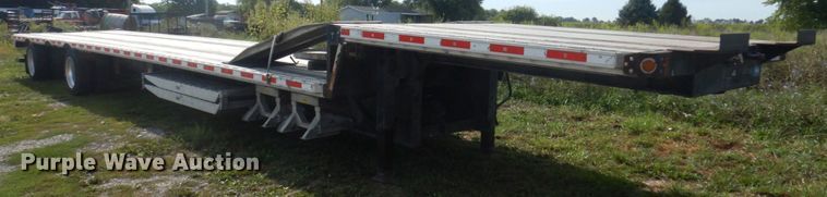 image for item DP0317 2013 Fontaine HCICD22RSA  drop deck equipment trailer