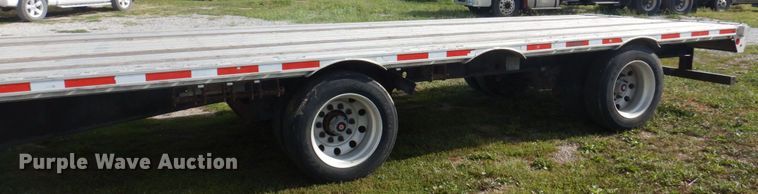 image for item DP0317 2013 Fontaine HCICD22RSA  drop deck equipment trailer