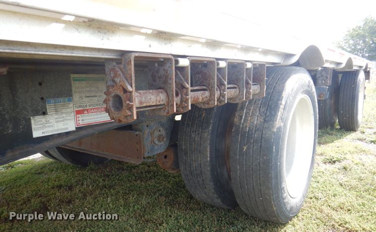image for item DP0317 2013 Fontaine HCICD22RSA  drop deck equipment trailer