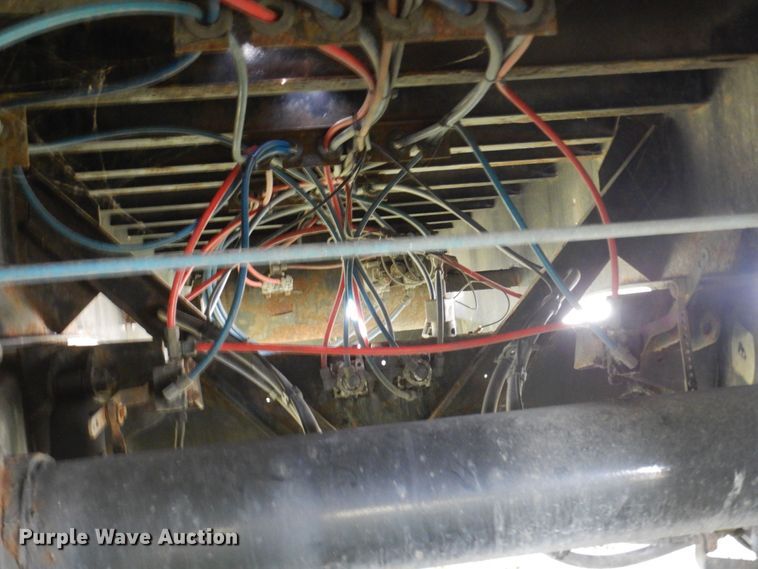 image for item DP0317 2013 Fontaine HCICD22RSA  drop deck equipment trailer