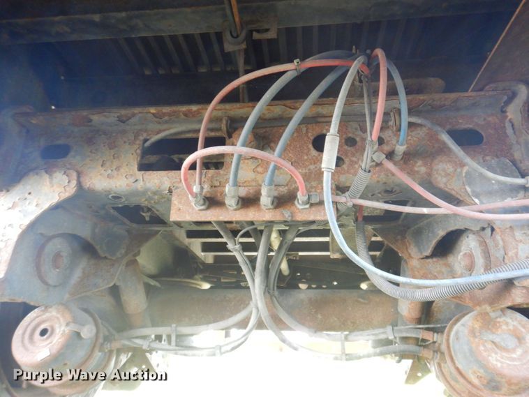 image for item DP0317 2013 Fontaine HCICD22RSA  drop deck equipment trailer