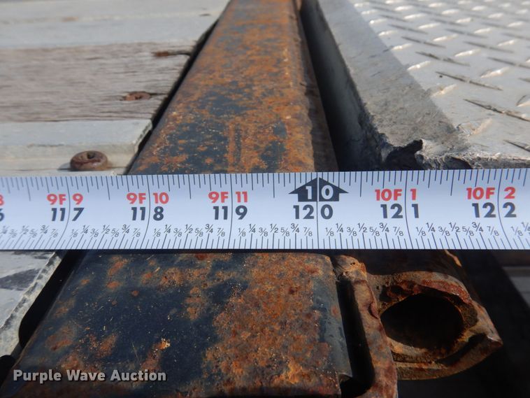 image for item DP0317 2013 Fontaine HCICD22RSA  drop deck equipment trailer