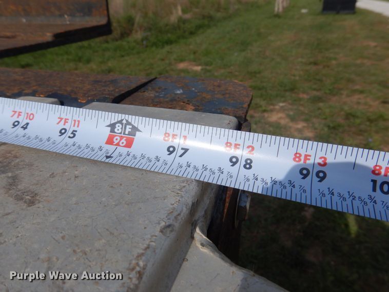 image for item DP0317 2013 Fontaine HCICD22RSA  drop deck equipment trailer