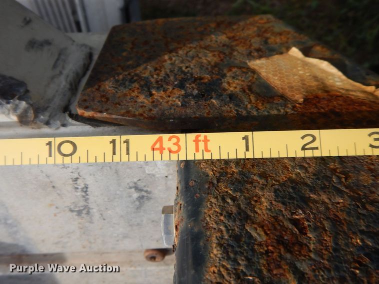 image for item DP0317 2013 Fontaine HCICD22RSA  drop deck equipment trailer