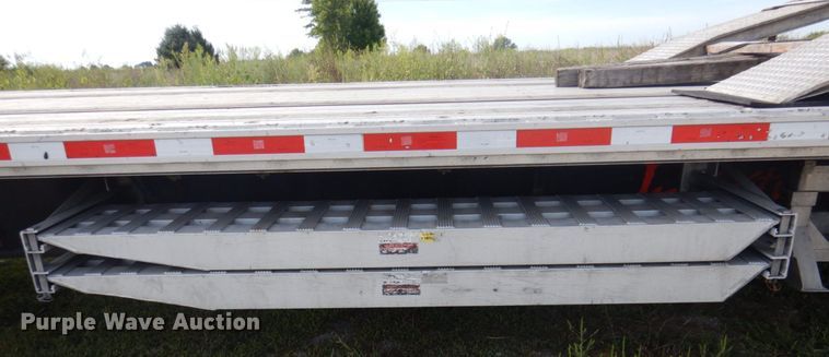 image for item DP0317 2013 Fontaine HCICD22RSA  drop deck equipment trailer