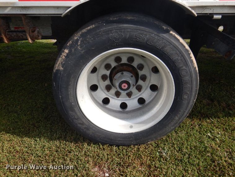 image for item DP0317 2013 Fontaine HCICD22RSA  drop deck equipment trailer