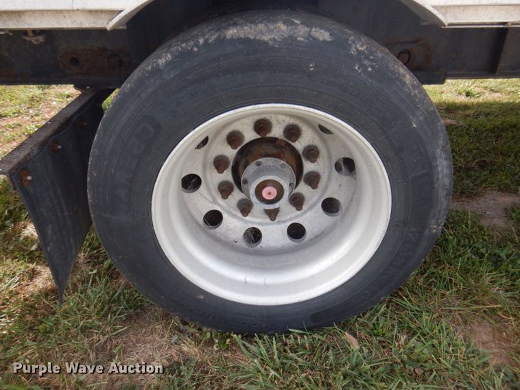 image for item DP0317 2013 Fontaine HCICD22RSA  drop deck equipment trailer